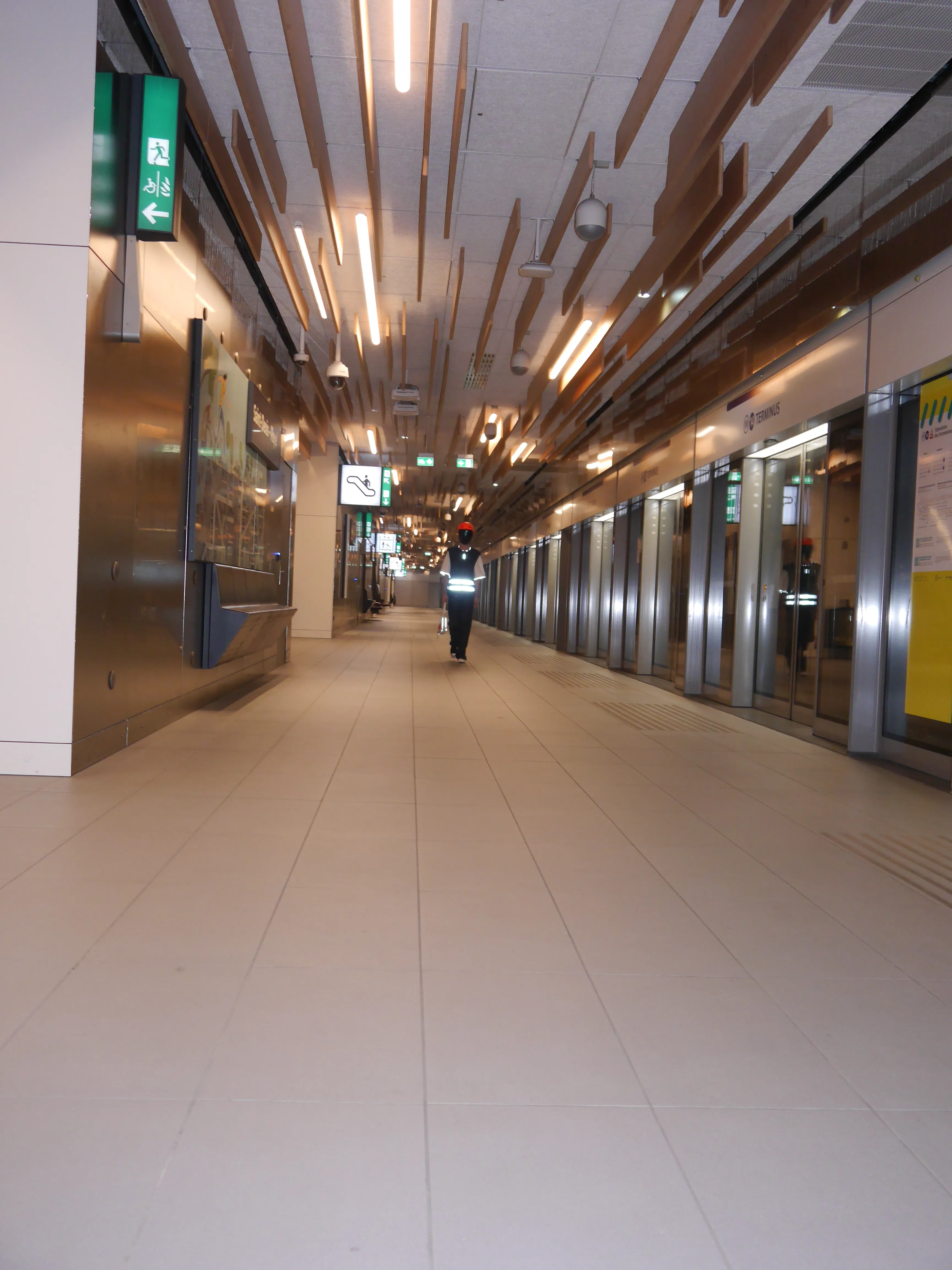 safetyvestinalittlebitlessugly 14